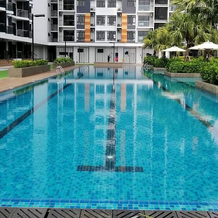 Timurbay Seafront Residence By Hardinahomes Kuantan Zewnętrze zdjęcie