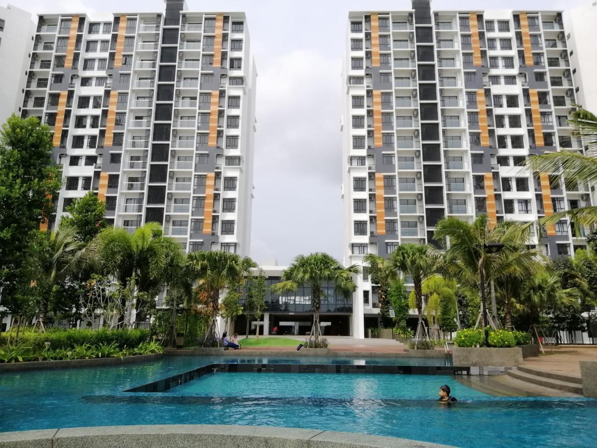 Timurbay Seafront Residence By Hardinahomes Kuantan Zewnętrze zdjęcie